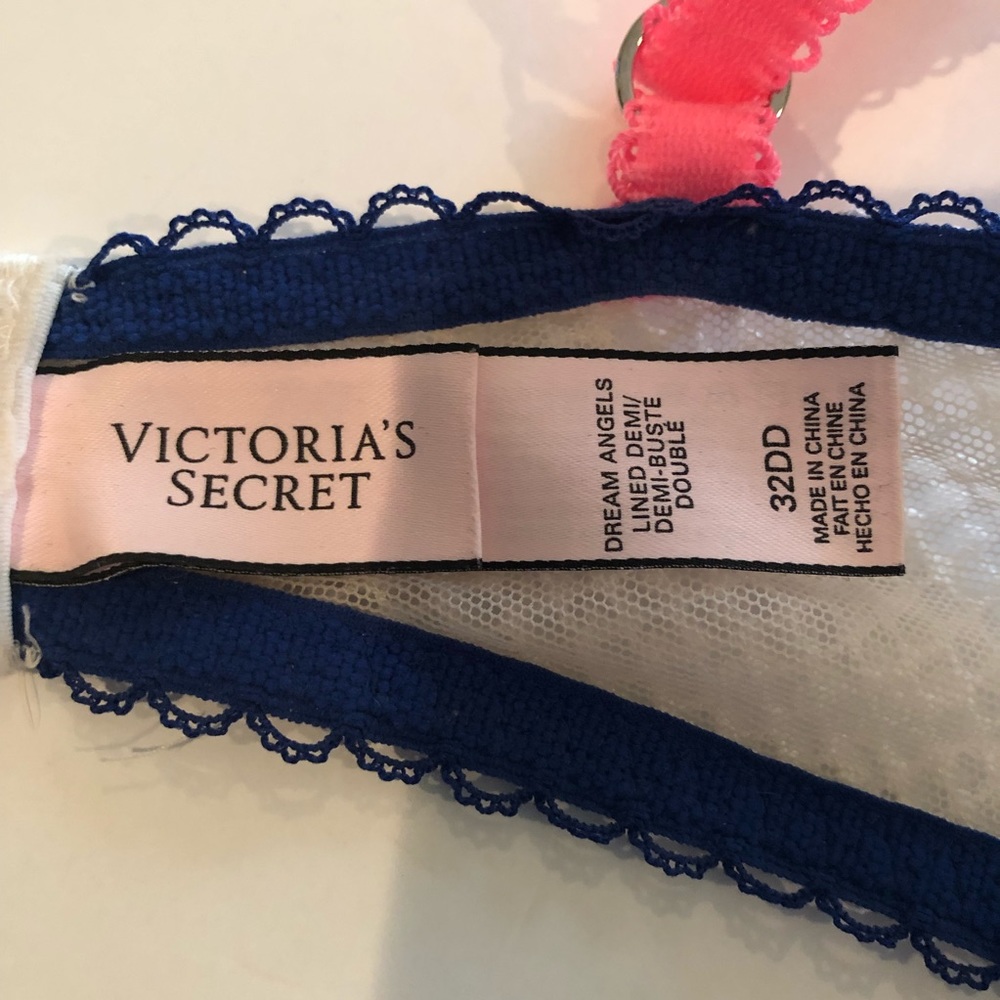 VICTORIA’S SECRET Dream Angels Lined Demi BRA 32DD - Picture 9 of 9